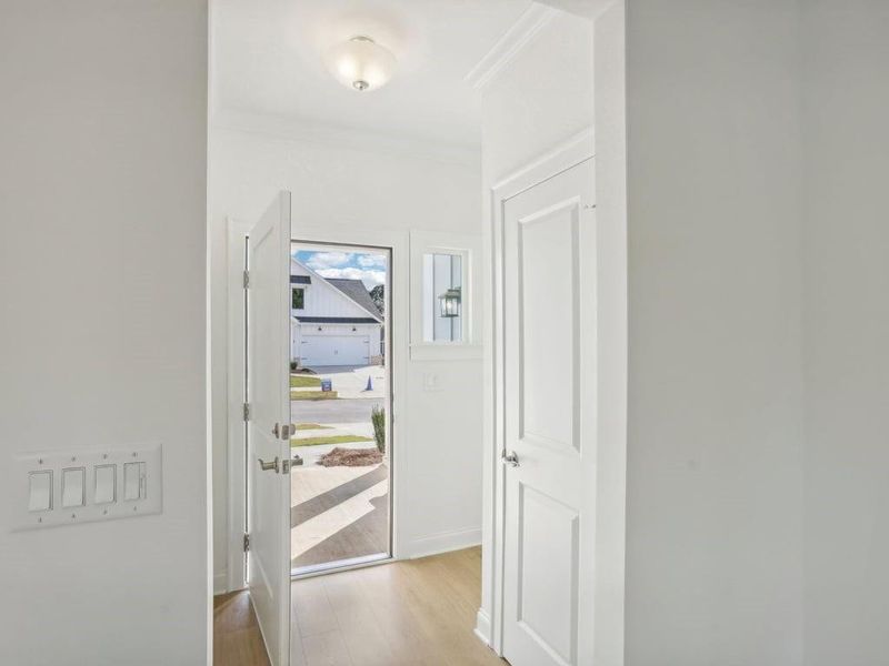 Spacious, unfurnished interior of a new home in , Holly Springs (Image 34).