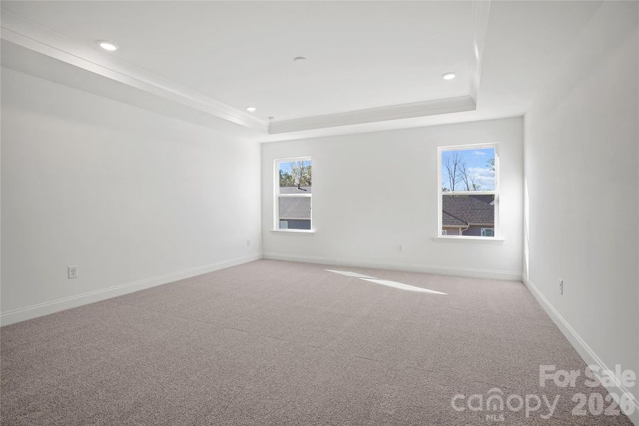 Spacious, unfurnished interior of a new home in Cannon Run, Concord (Image 28).