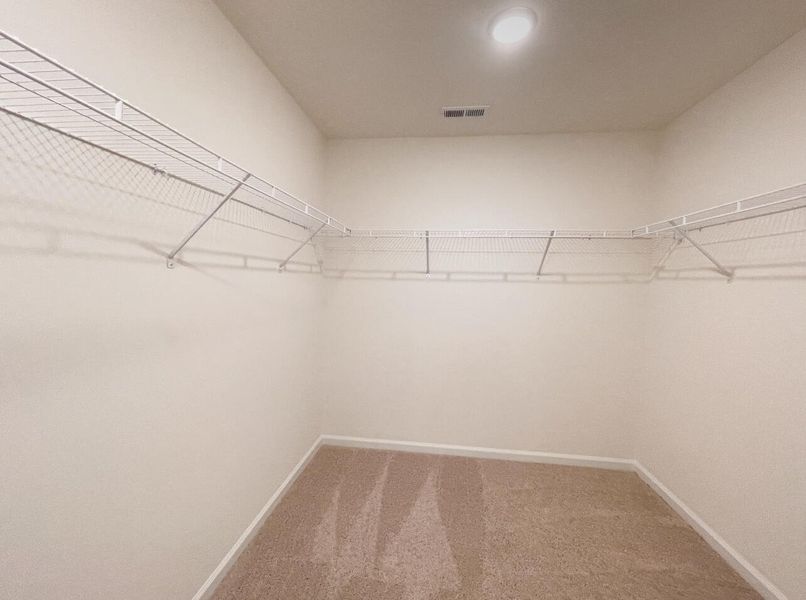 Image 23 of a home in Bellevue Townhomes.