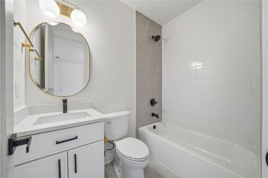 Furnished interior view inside a new home in , Monroe (Image 17).