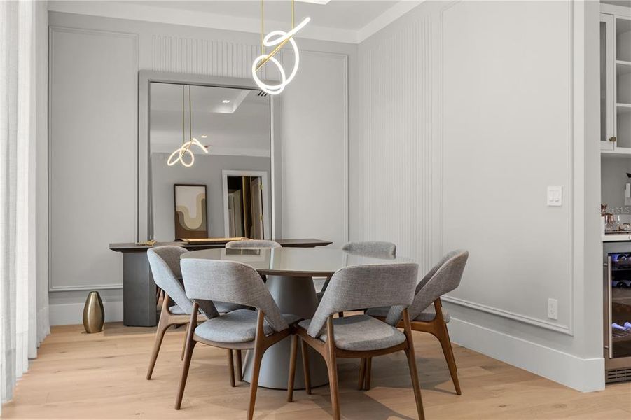 Furnished interior view inside a new home in , Orlando (Image 14).