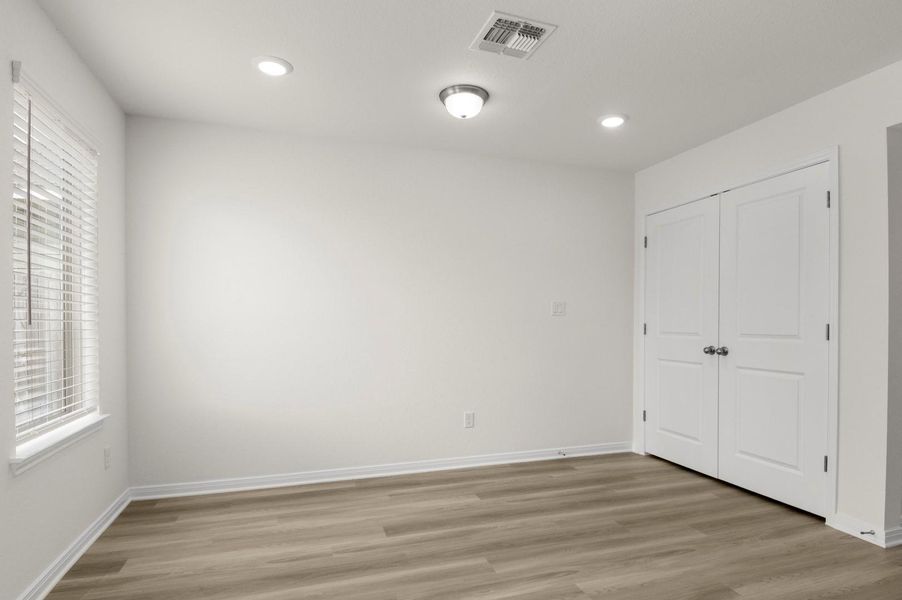 Spacious, unfurnished interior of a new home in Blanco Vista, San Marcos (Image 19). Spacious, unfurnished interior of a new home in Blanco Vista, San Marcos (Image 19).