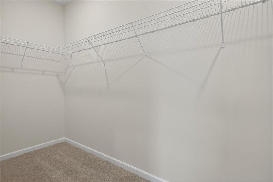 Spacious, unfurnished interior of a new home in Sanders Park, Austell (Image 29).