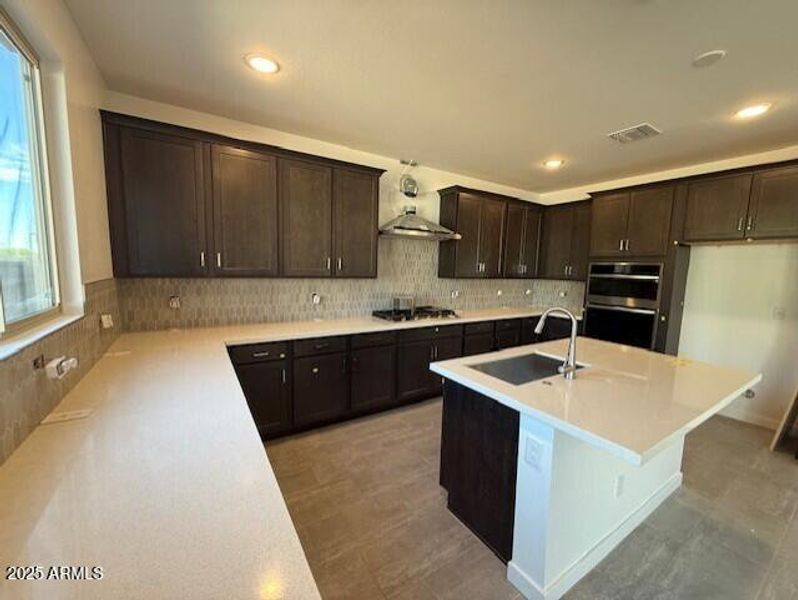 SR35 - Lot 94 Kitchen2 SR35 - Lot 94 Kitchen2