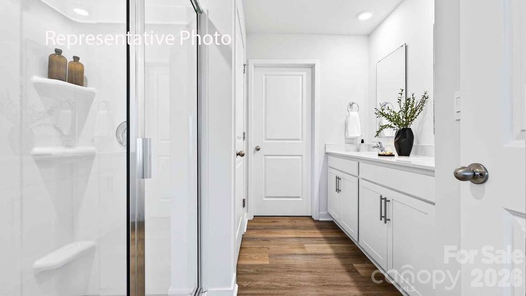 Furnished interior view inside a new home in Fergus Crossing, York (Image 13).