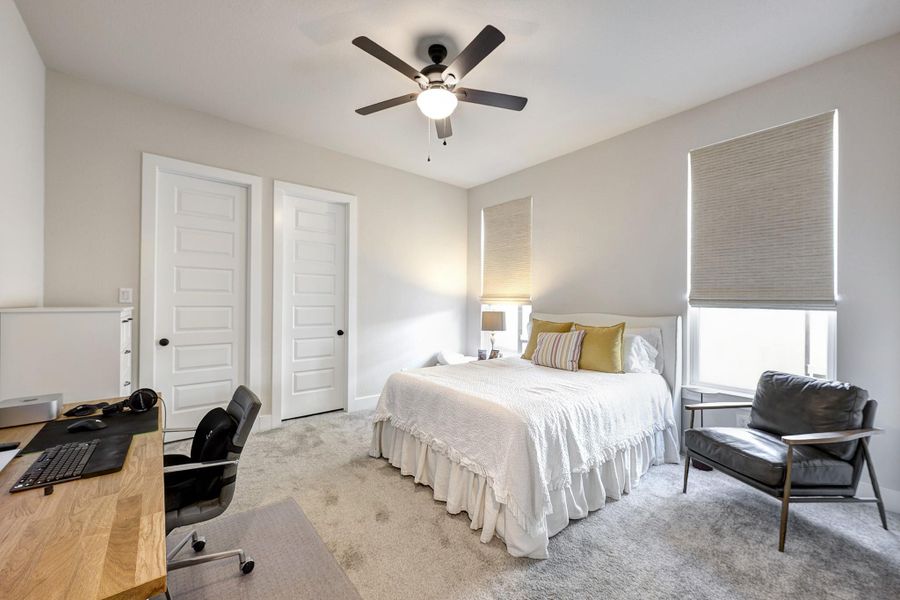 Furnished interior view inside a new home in Cross Creek Ranch 65′, Fulshear (Image 15). Furnished interior view inside a new home in Cross Creek Ranch 65′, Fulshear (Image 15).