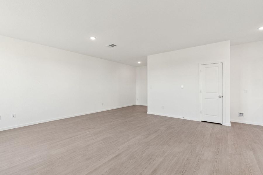 Spacious, unfurnished interior of a new home in Montgomery Bend, Montgomery (Image 26). Spacious, unfurnished interior of a new home in Montgomery Bend, Montgomery (Image 26).
