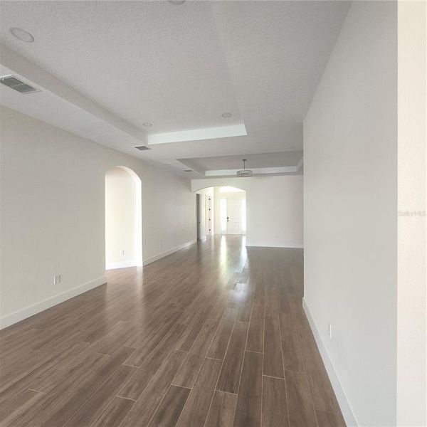 Spacious, unfurnished interior of a new home in , Tampa (Image 33). Spacious, unfurnished interior of a new home in , Tampa (Image 33).