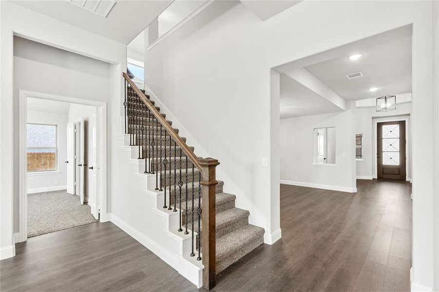 Image 40 of a home in Maplewood. Image 40 of a home in Maplewood.