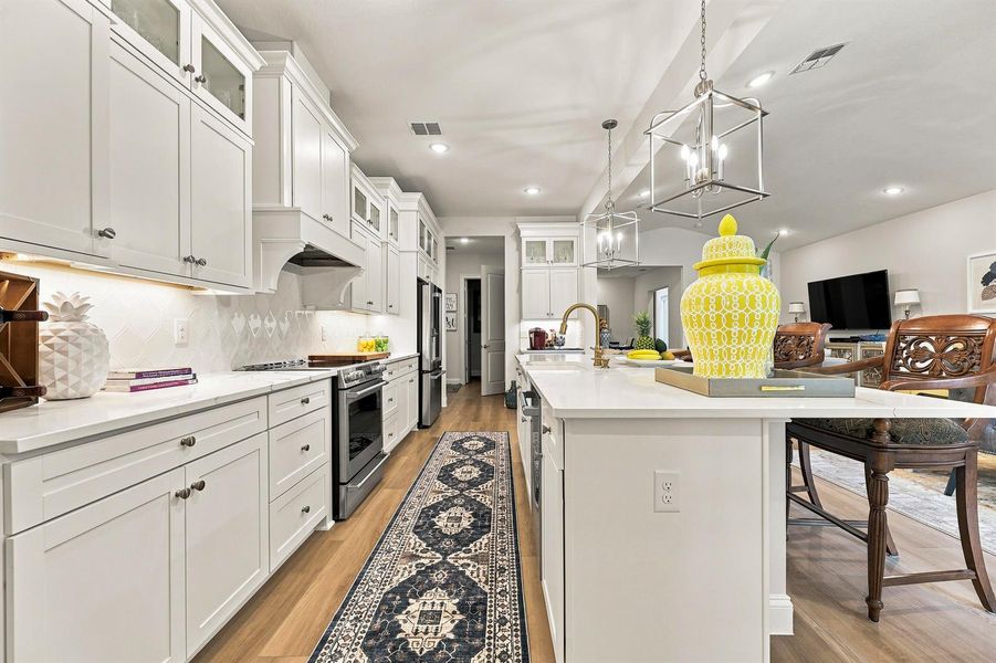 17 Kitchen2