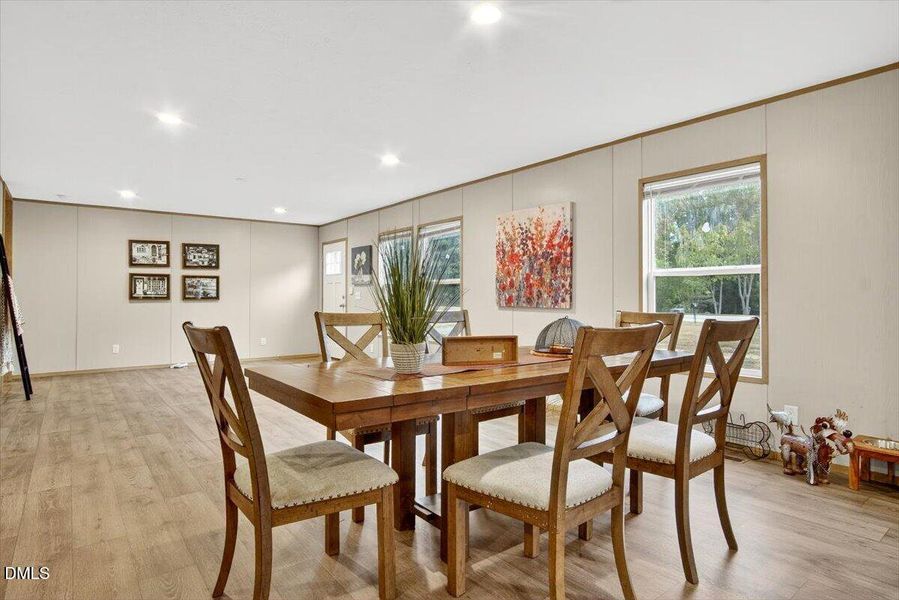 10-DSC3228 10-DSC3228