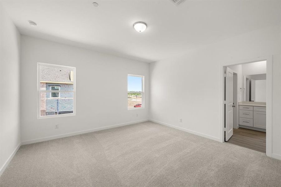 5712 Lakeview- Primary Suite-1