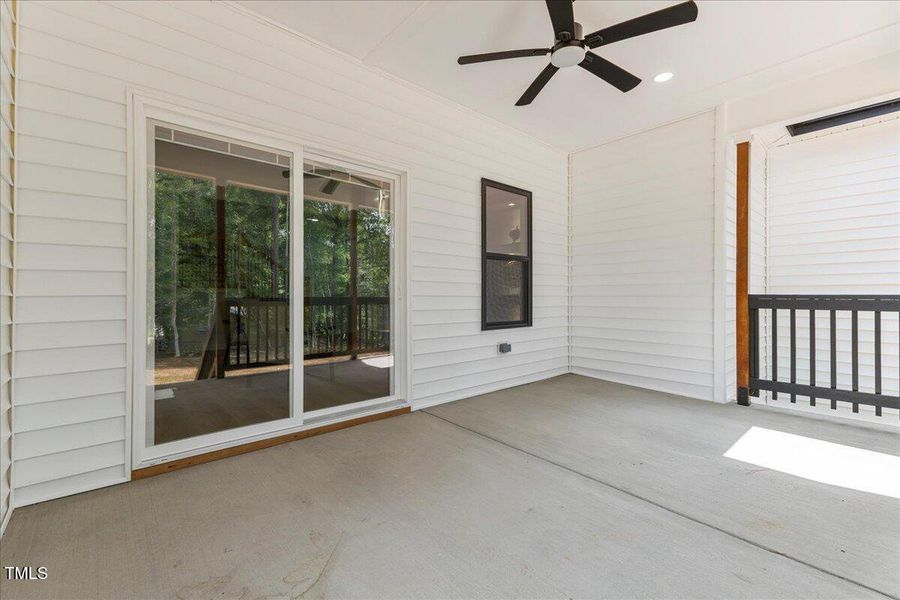 64-123-125 Ottawa Dr