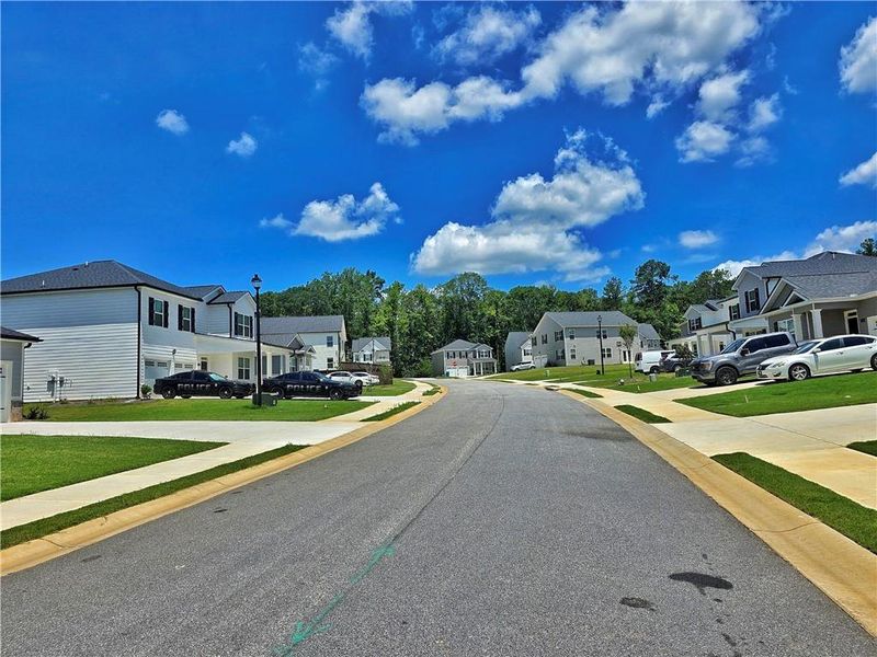 Image 37 of a home in Oakchase at Hampton.