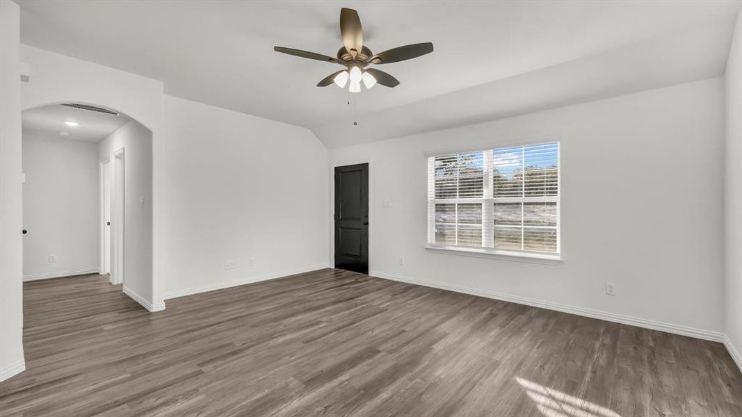 Spacious, unfurnished interior of a new home in , Poolville (Image 32).