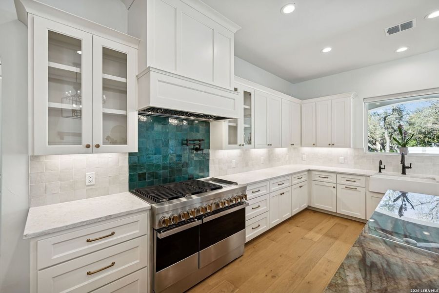 Furnished interior view inside a new home in , San Antonio (Image 40).