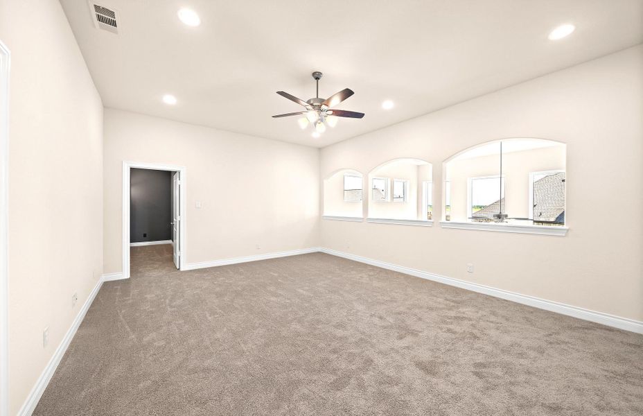 Spacious, unfurnished interior of a new home in Bridgeland 60′, Cypress (Image 17). Spacious, unfurnished interior of a new home in Bridgeland 60′, Cypress (Image 17).