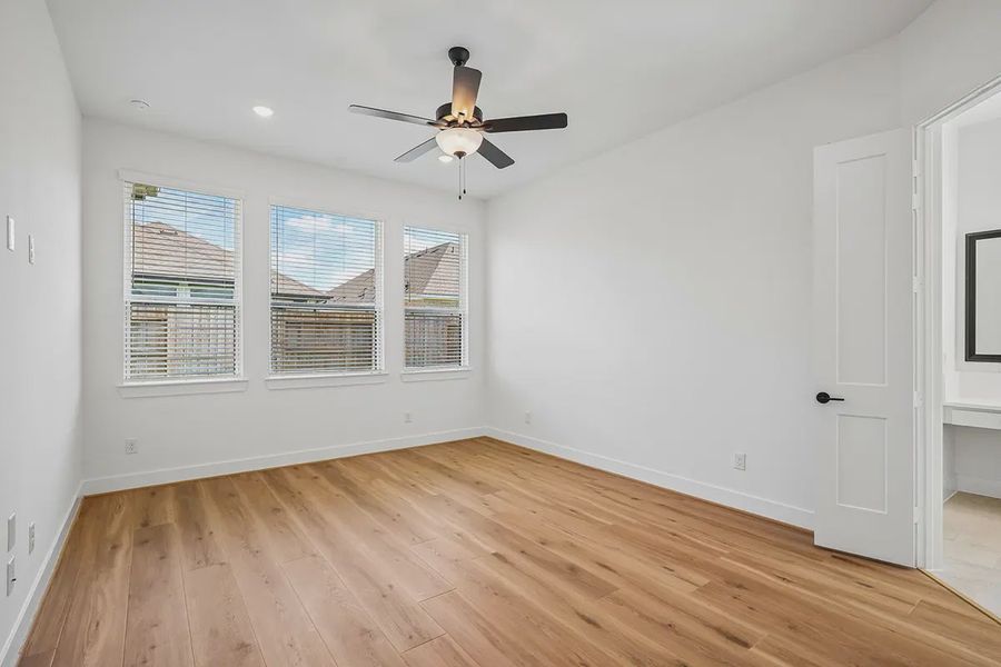 Representative unfurnished interior of a home built from the Lynnbrook by Chesmar Homes in Wood Leaf Reserve, Tomball (Image 22). Representative unfurnished interior of a home built from the Lynnbrook by Chesmar Homes in Wood Leaf Reserve, Tomball (Image 22).