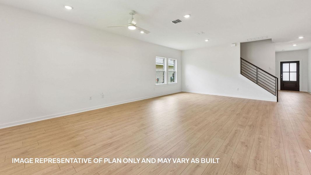 Representative unfurnished interior of a home built from the The Perry by D.R. Horton in Rosenbusch Ranch, Leander (Image 19).