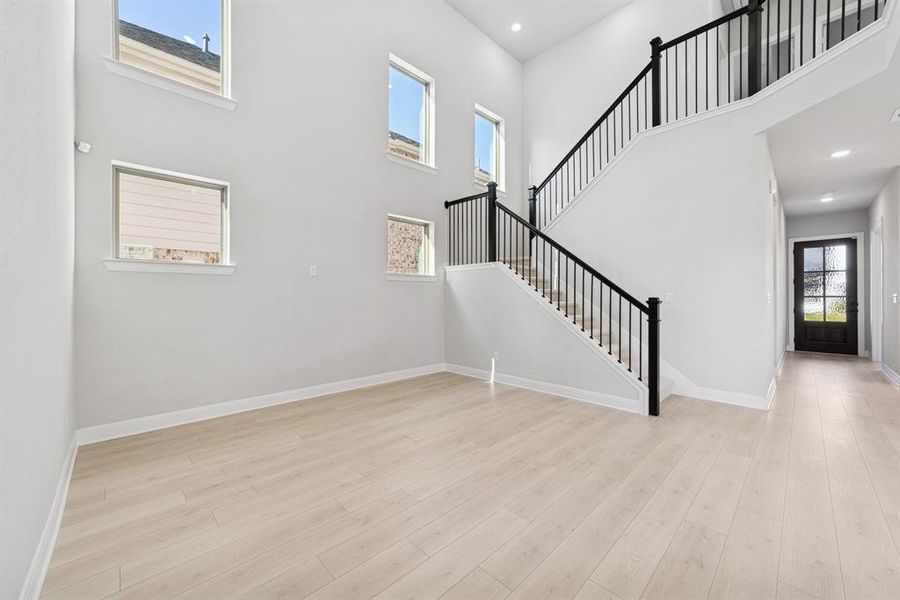 Spacious, unfurnished interior of a new home in Mantua Point Gardens, Van Alstyne (Image 27). Spacious, unfurnished interior of a new home in Mantua Point Gardens, Van Alstyne (Image 27).