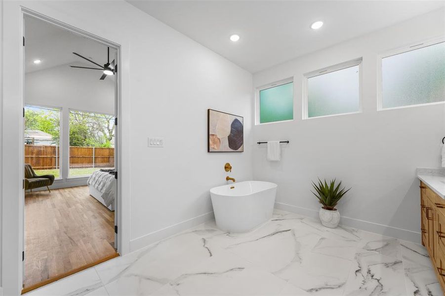 Furnished interior view inside a new home in , Dallas (Image 14).