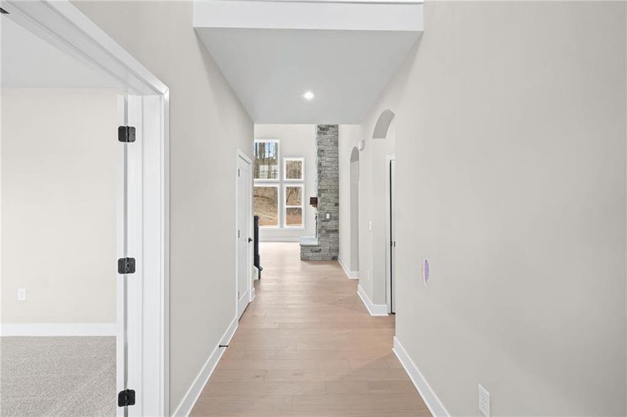 Spacious, unfurnished interior of a new home in Governor’s Preserve, Canton (Image 31).
