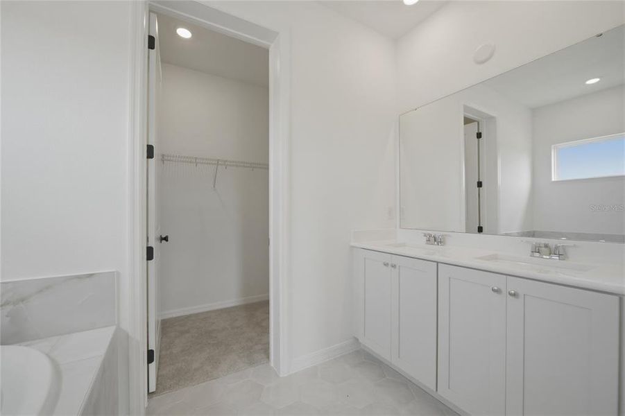 Furnished interior view inside a new home in Tyson Reserve, St. Cloud (Image 10).