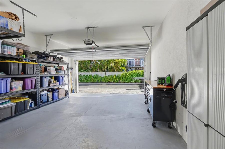 Exterior details and patio area of a home in , Pinellas Park (Image 22). Exterior details and patio area of a home in , Pinellas Park (Image 22).