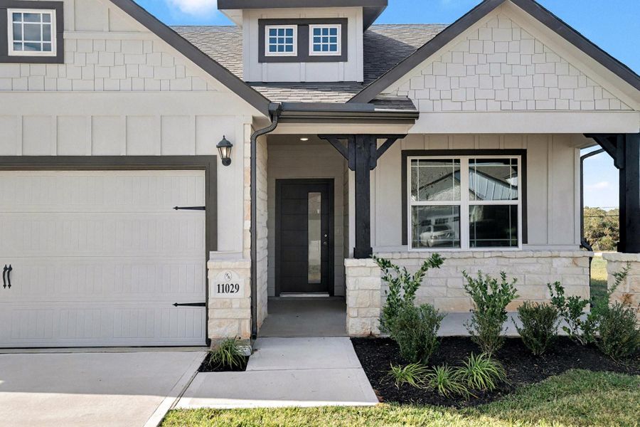 READY NOW!! Fabulous New 1 Story home! This is the Duval plan.  Hurry, call and tour this home now!