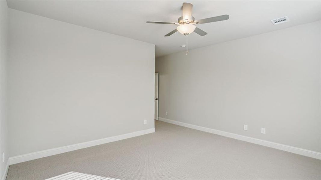 Photo is not of the actual home, but is an inspirational photo of builder’s model home and may depict options, furnishings, and/or decorator features that are not included.