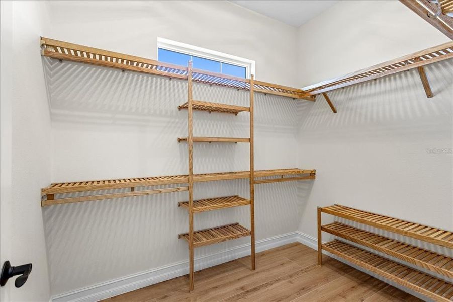 Furnished interior view inside a new home in , Auburndale (Image 16).