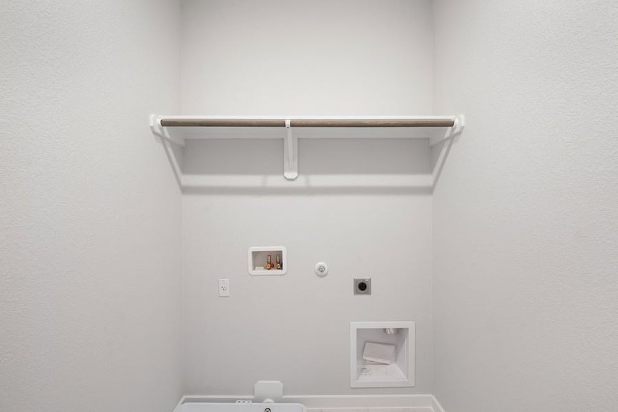 Spacious, unfurnished interior of a new home in Union Collection at Park Central, Georgetown (Image 41).