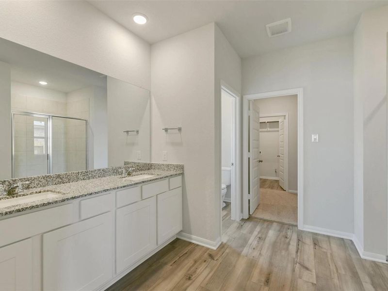 Furnished interior view inside a new home in River Ranch Meadows, Dayton (Image 7).