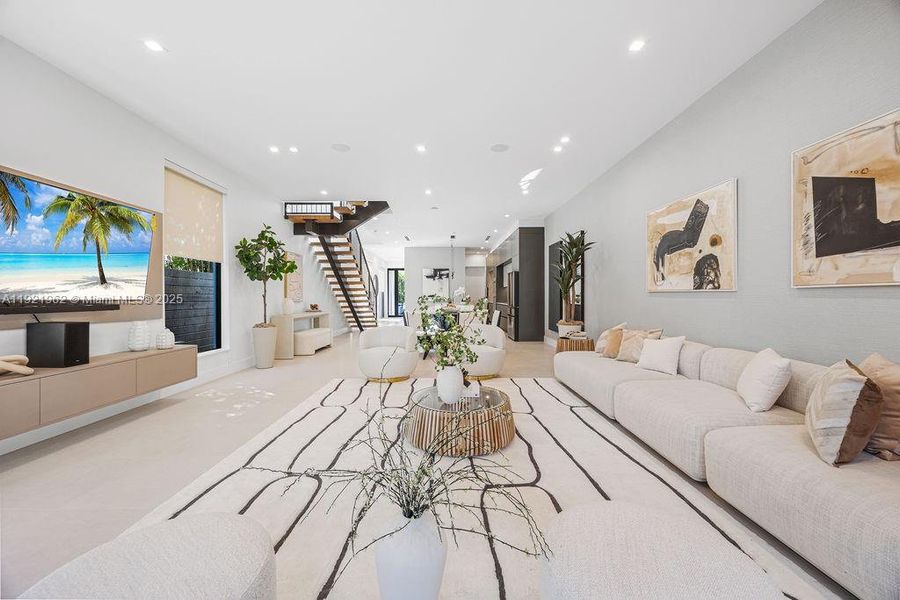 Furnished interior view inside a new home in , Fort Lauderdale (Image 63).