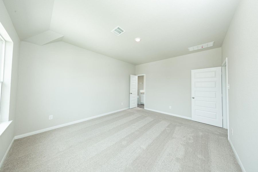 Image 14 of a home in Cliffstone Hills. Image 14 of a home in Cliffstone Hills.