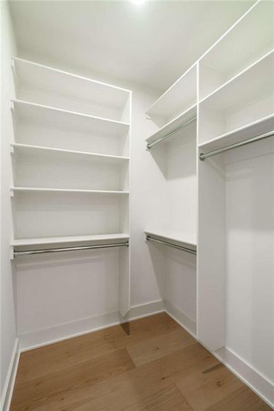 Spacious, unfurnished interior of a new home in , Monroe (Image 70).