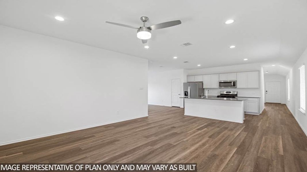 Spacious, unfurnished interior of a new home in Sunterra, Katy (Image 11).