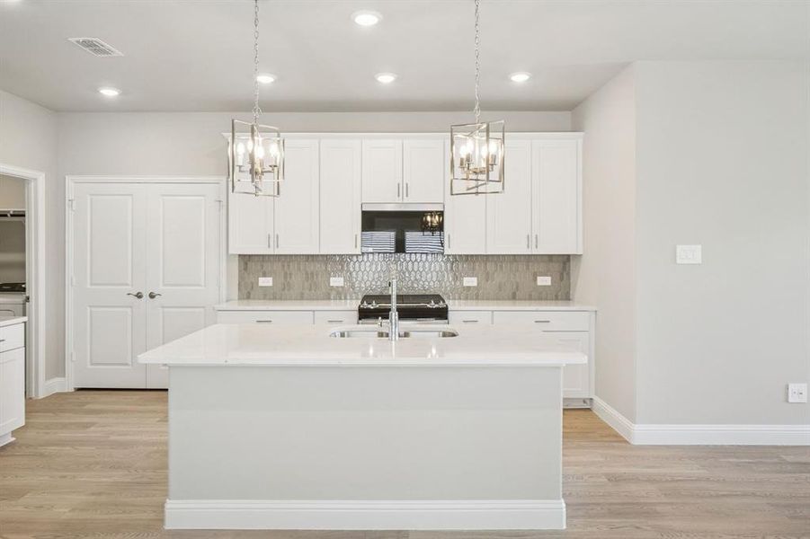 Photo is not of the actual home, but is an inspirational photo of builder’s model home and may depict options, furnishings, and/or decorator features that are not included. Photo is not of the actual home, but is an inspirational photo of builder’s model home and may depict options, furnishings, and/or decorator features that are not included.