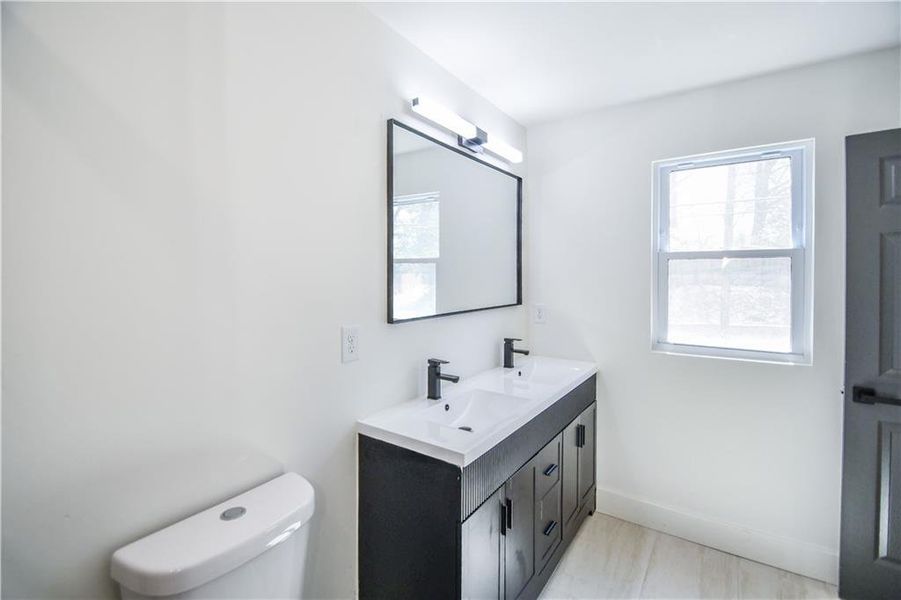 Furnished interior view inside a new home in , Atlanta (Image 14).