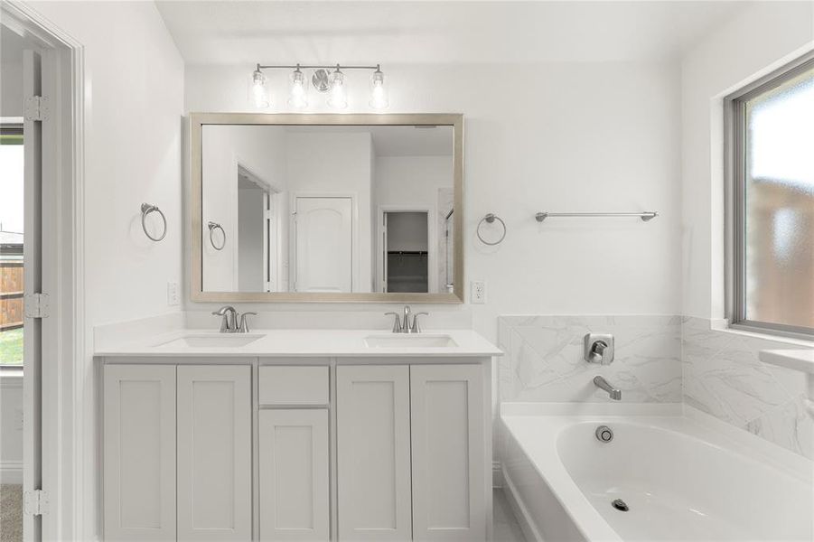 23. 1409 Grove Pond - Bath (4) 23. 1409 Grove Pond - Bath (4)