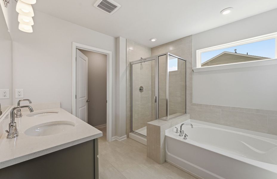 Furnished interior view inside a new home in Anderson Point, McDonough (Image 4).