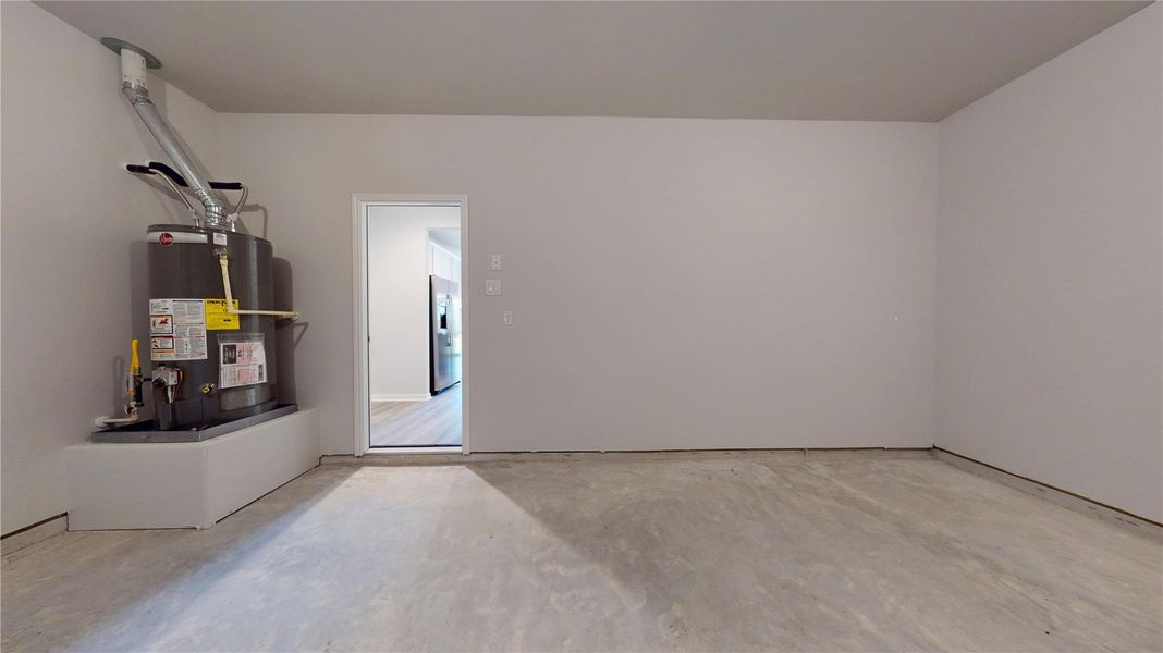 Spacious, unfurnished interior of a new home in Lexington Heights, Willis (Image 30). Spacious, unfurnished interior of a new home in Lexington Heights, Willis (Image 30).