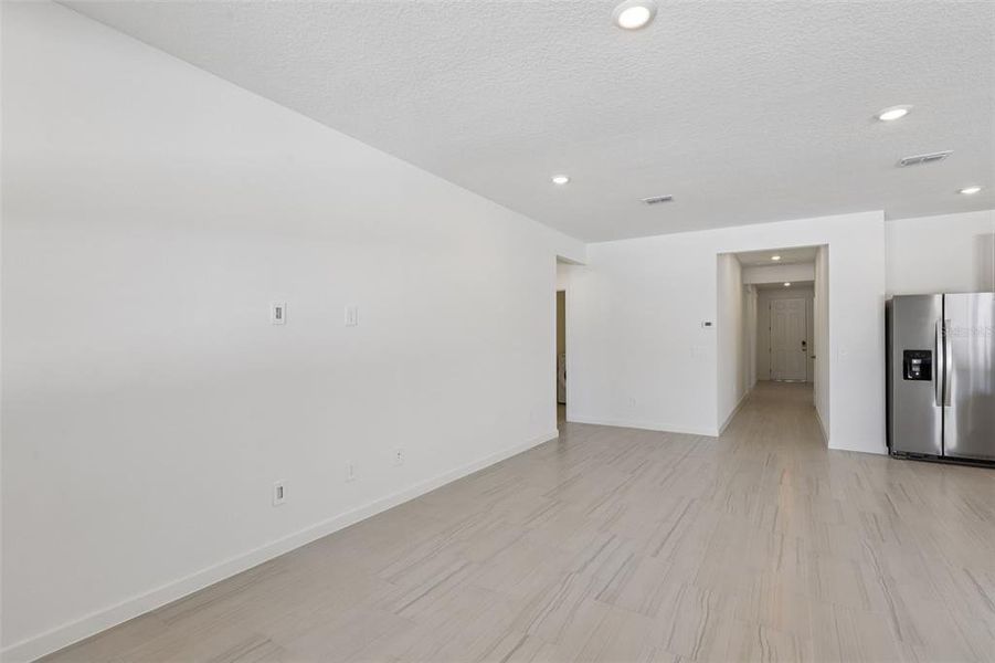 Spacious, unfurnished interior of a new home in , Palm Coast (Image 15).