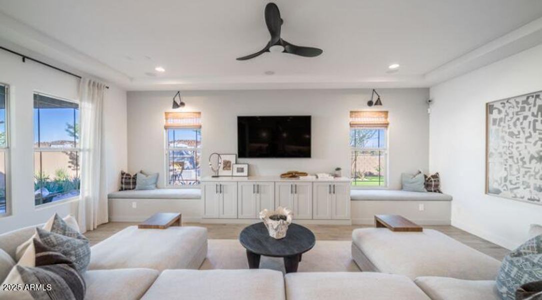 18956 E Druids Glen Road ~ Ready Now! 18956 E Druids Glen Road ~ Ready Now!