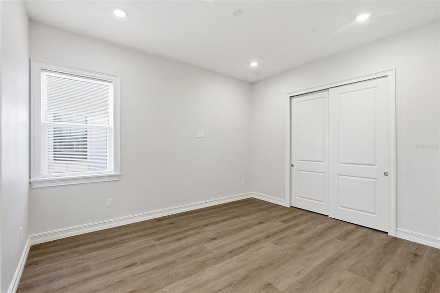 Spacious, unfurnished interior of a new home in , St. Petersburg (Image 42). Spacious, unfurnished interior of a new home in , St. Petersburg (Image 42).