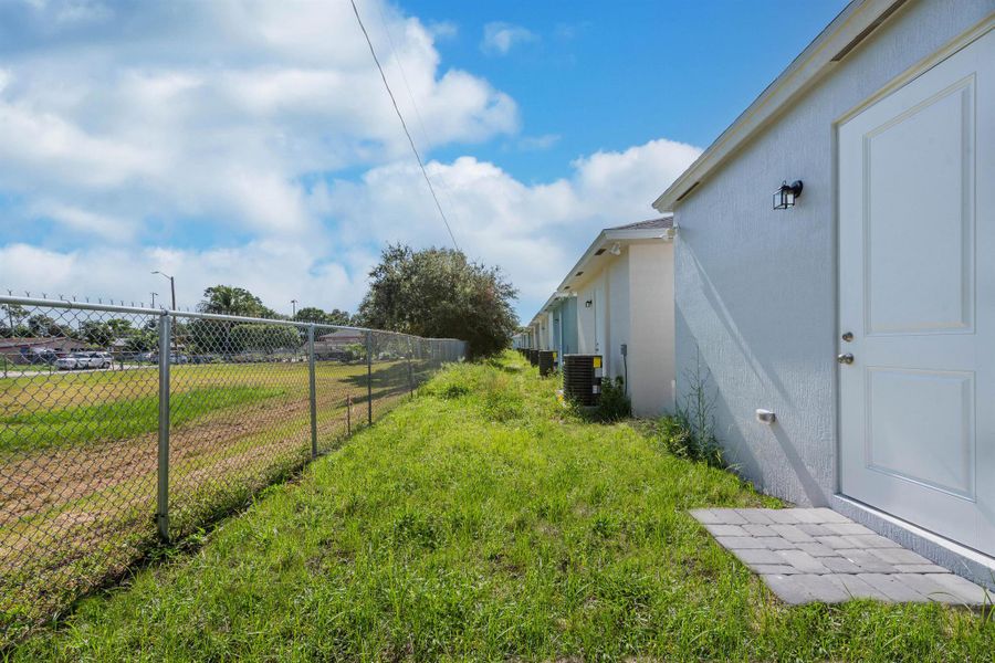 Image 28 of a home in .