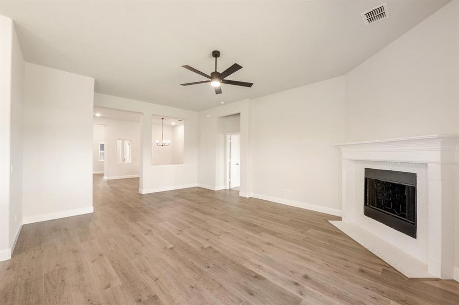 Spacious, unfurnished interior of a new home in The Retreat at North Grove 60, Waxahachie (Image 14). Spacious, unfurnished interior of a new home in The Retreat at North Grove 60, Waxahachie (Image 14).