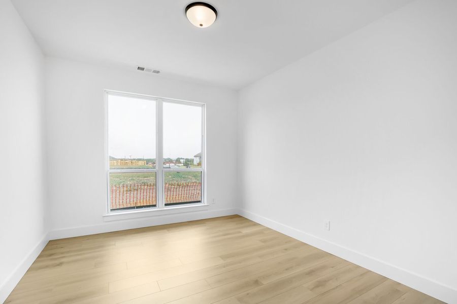 2615 Cedar - Bedroom