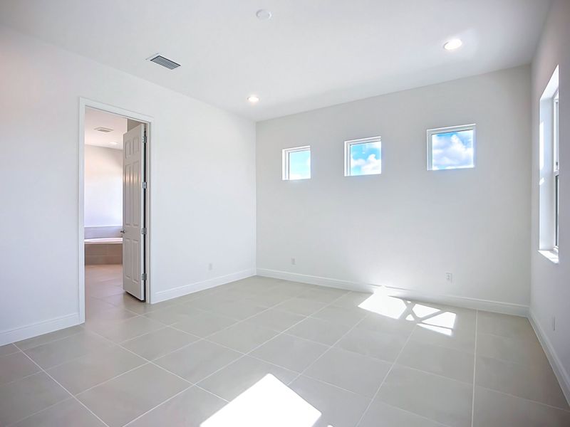 Interior:243 Monet Trail 42