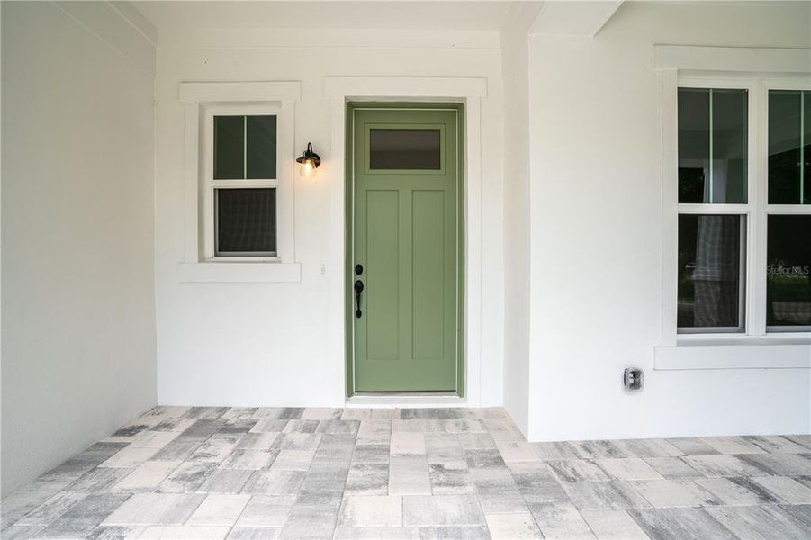 Spacious, unfurnished interior of a new home in , Tampa (Image 52).